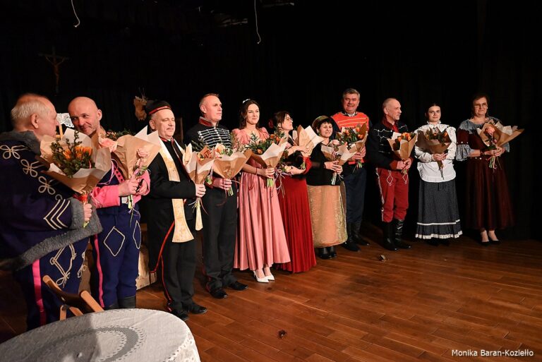 Spektakl teatralny „Damy i Huzary” – fotorelacja