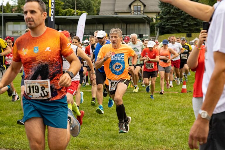 Biegiem Hołd Im Oddajmy