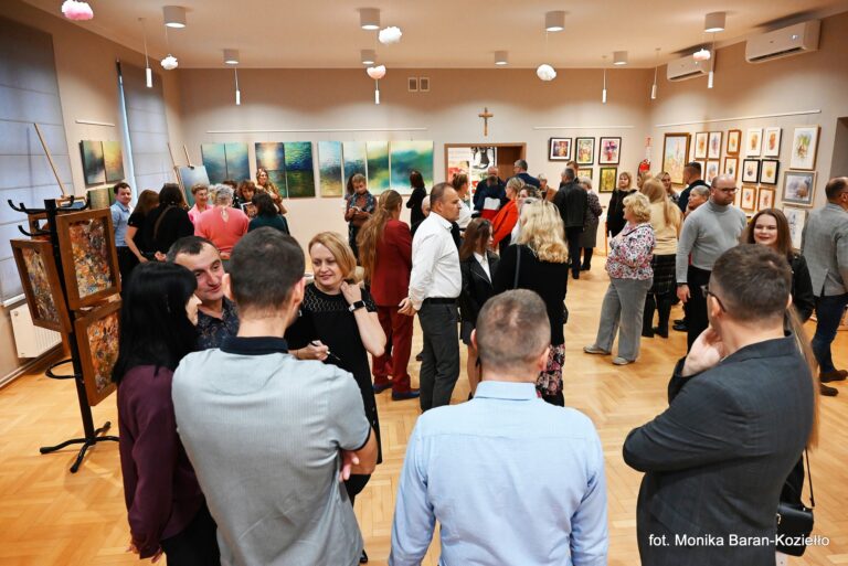 Wernisaż wystawy Krzysztofa Łozowskiego – fotorelacja